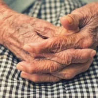 Bindweefsel ontsteking behandelen via Systeem Diagnostiek